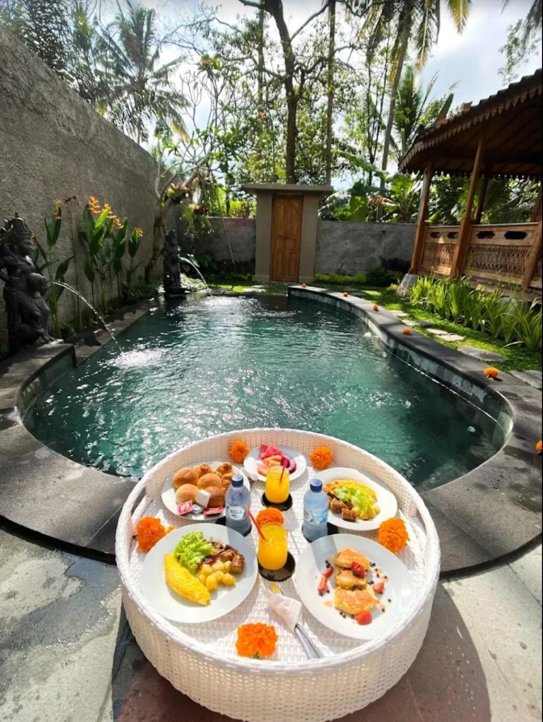 D'Ethnic Ubud Villa אובוד מראה חיצוני תמונה